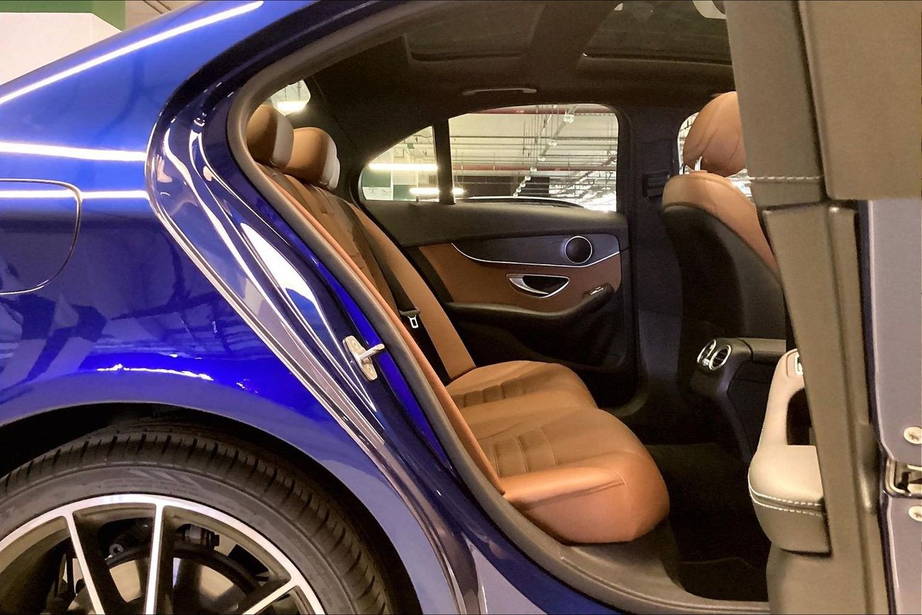 Mercedes-Benz C 200 Premium (AMG Line) | National Day Celebration | Guaranteed Warranty | 0 Down Payment