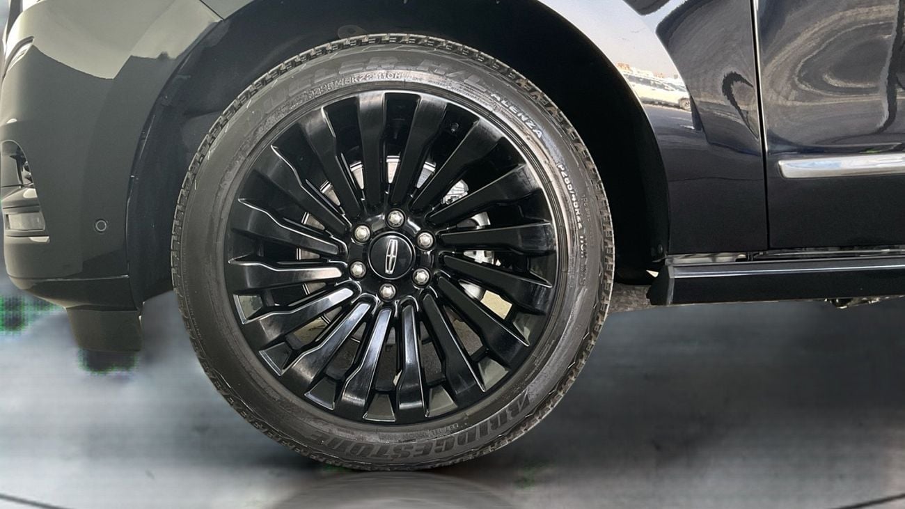 Lincoln Navigator 3.5 RESERVE L AUTO 4WD | Guaranteed Warranty | 0 Down Payment