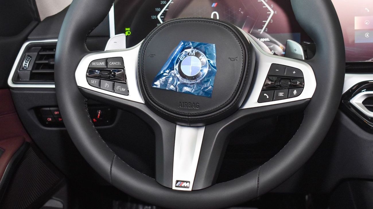 BMW 320i i 2023 M SPORT KIT BRAND NEW. AED169000 EXPORT PRICE