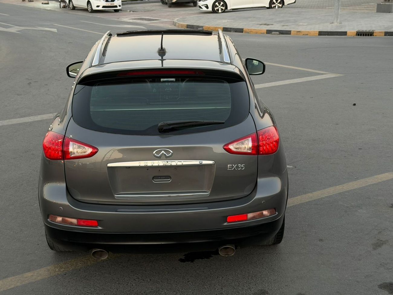 Infiniti EX35 Luxury and top condition