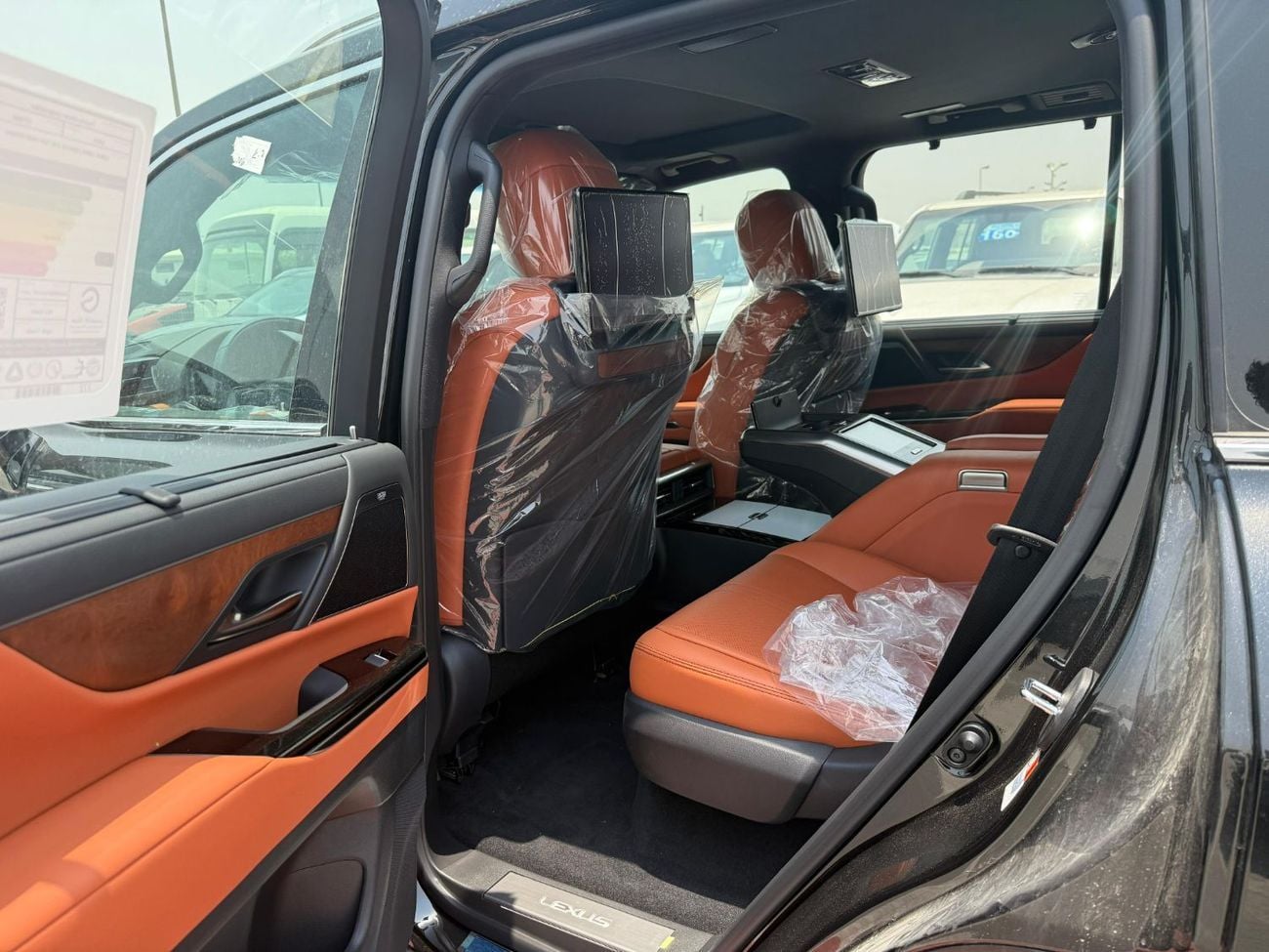 Lexus LX600 VIP