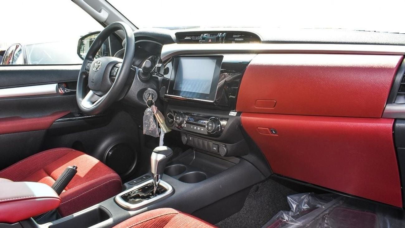 Toyota Hilux TOYOTA HILUX 2.7 AT FULL OPTION WITHOUT PUSH START 2024