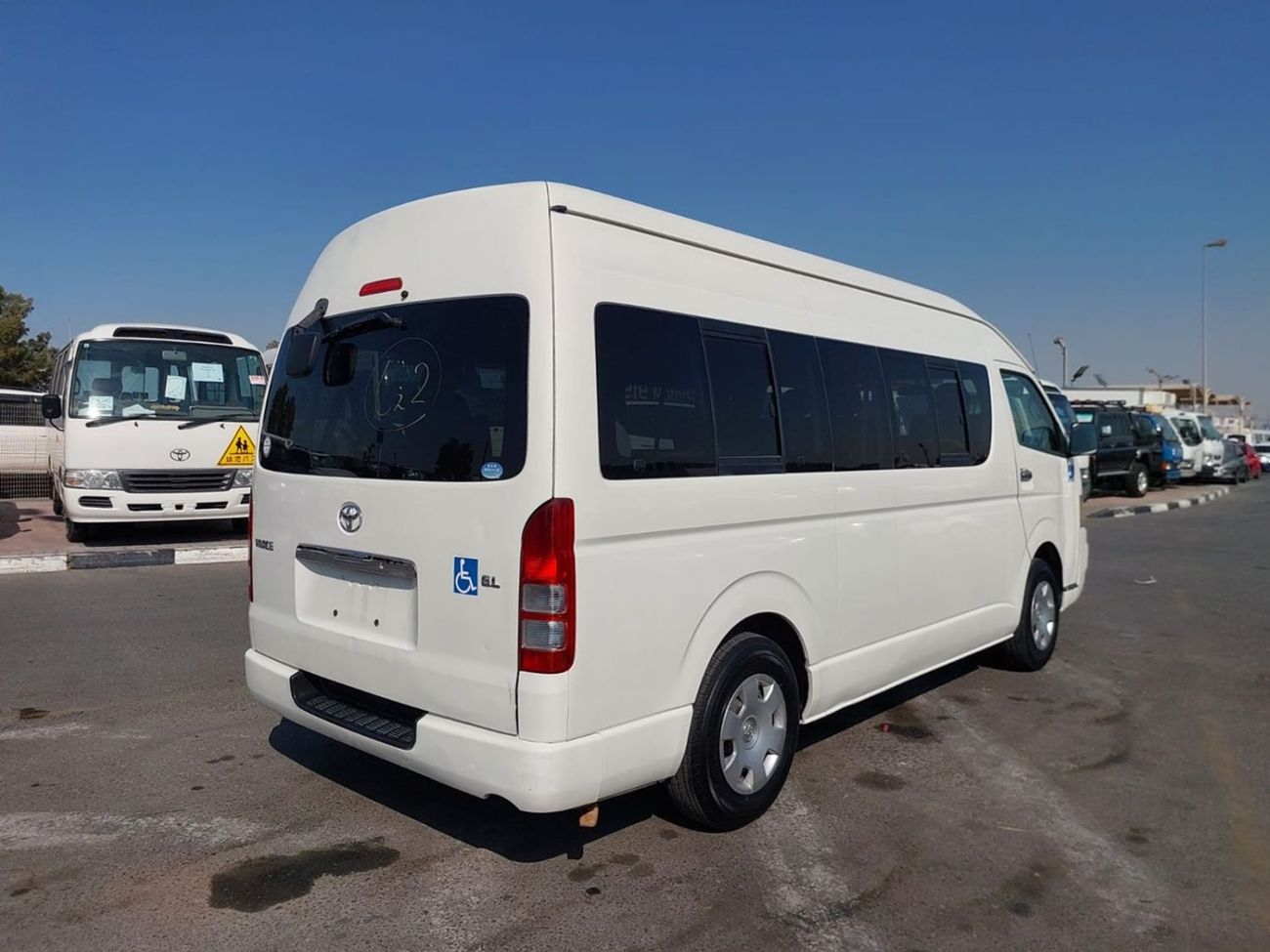 تويوتا هاياس (RAMADAN OFFER) TOYOTA HIACE VAN RHD 2009 MODEL 2.7 L PETROL AUTOMATIC(PM65726)