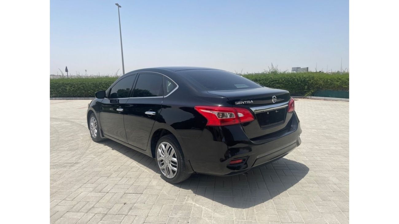 Nissan Sentra Nissan Sentra 2019  L 4 vin: 3N1AB7AP6KY392397( UAS_ SPEC) VERY GOOD CONDITION
