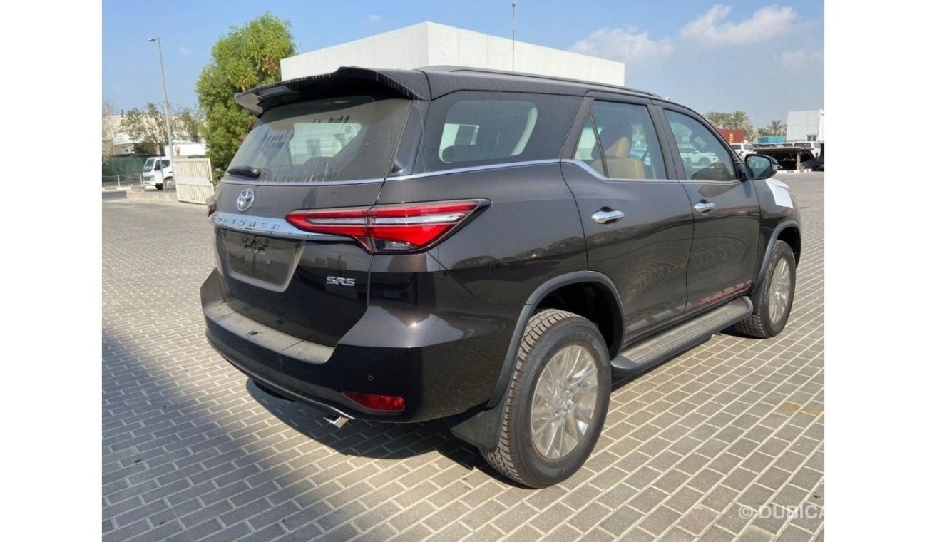 Toyota Fortuner 2.8L 4x4 HI 6AT DIESEL ADVENTURE AVAILAVLE IN COLORS FOR EXPORT ONLY