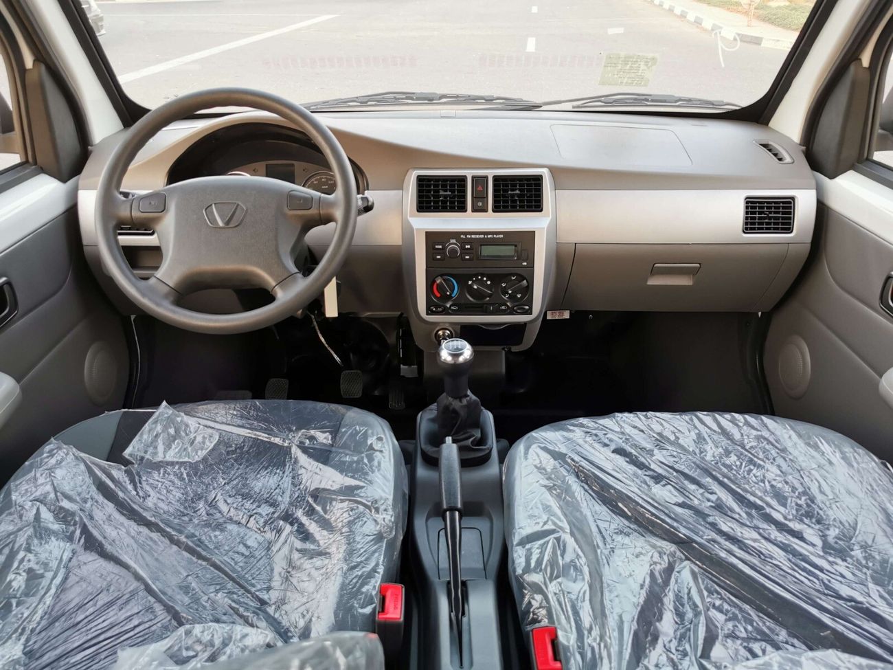 Victory V2 MINI BUS/ 07 SEATER, M/T/