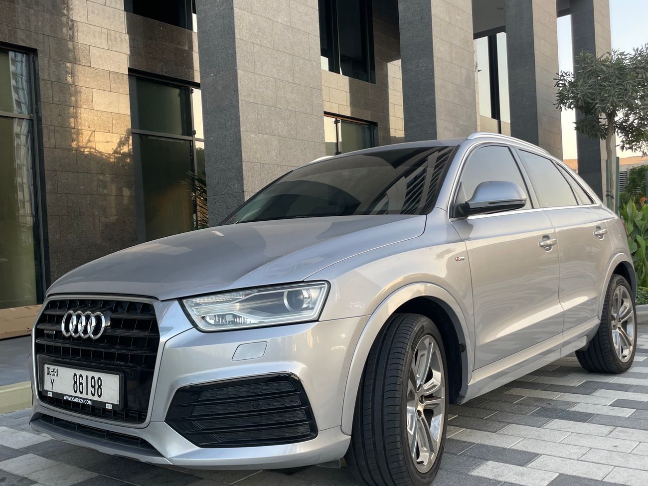 Audi Q3 40TFSI S-line, Quattro