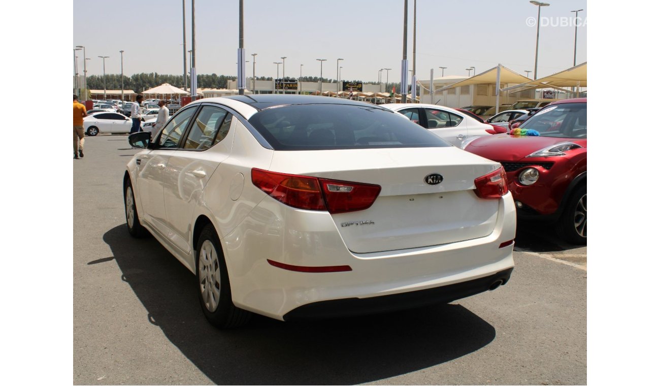 Kia Optima GCC - 2 KEYS - ACCIDENTS FREE- CAR IS IN PERFECT CONDITION INSIDE OUT