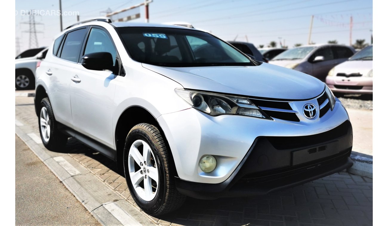 Toyota RAV4 2.5L, 17' Alloy Rims, Power Steering With Media / Telephone Controls, Tilt Steering, LOT-2065