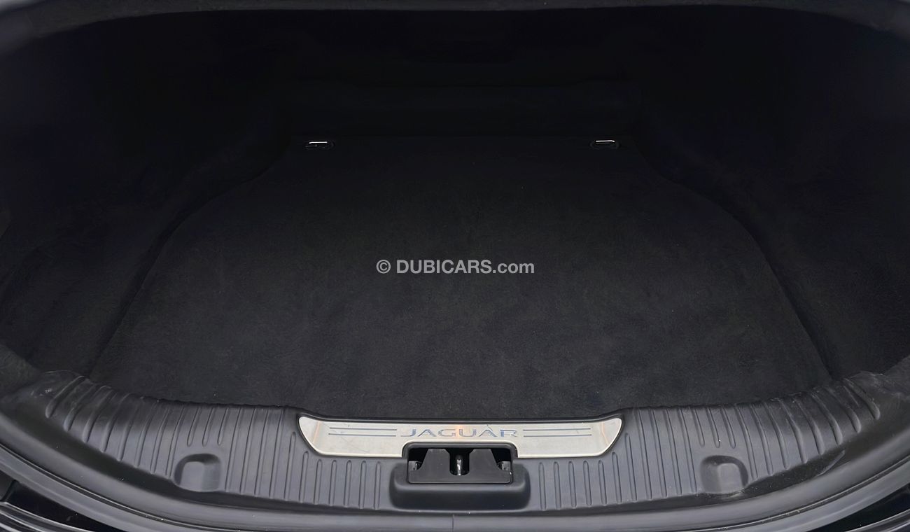 Jaguar XJ PREMIUM LUXURY LWB 3 | Under Warranty | Inspected on 150+ parameters