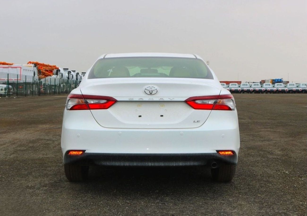 Toyota Camry Toyota Camry LE 2.5L Sedan FWD 8 Speed A/T Petrol