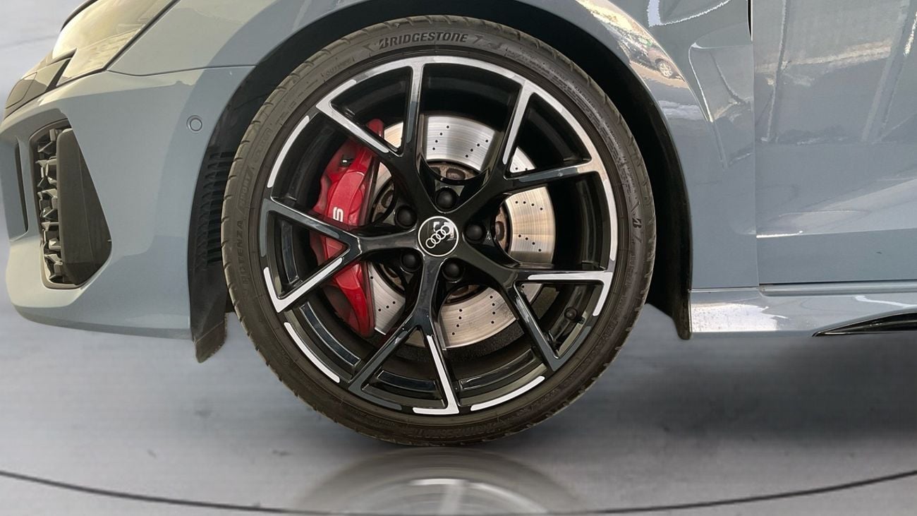 أودي RS3 TFSI quattro | شامل الضمان | 0 ﺪﻔﻋﺓ ﺃﻮﻟﻯ