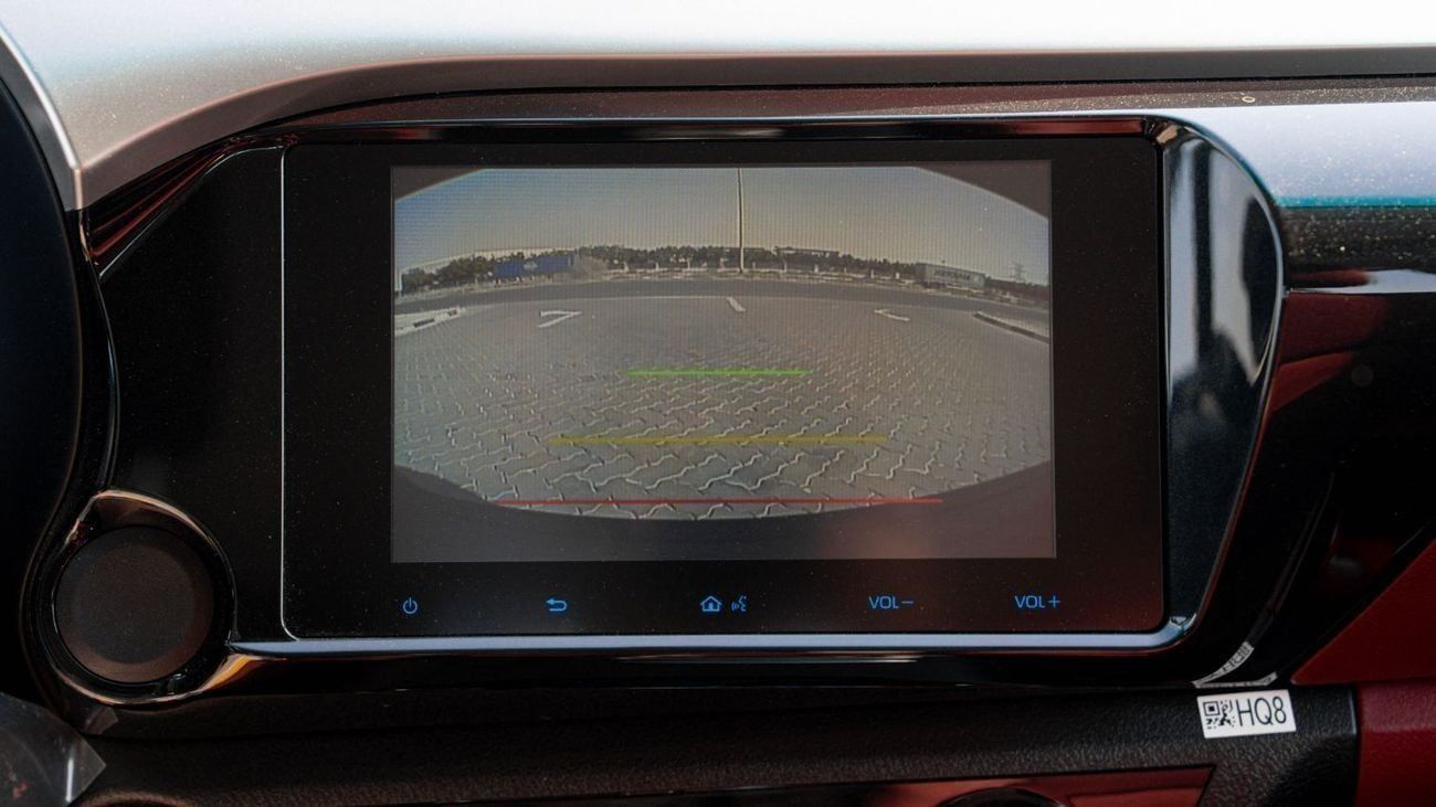 تويوتا هيلوكس 2025 Toyota Hilux GLX 2.7 - White Inside Maroon | Export Only