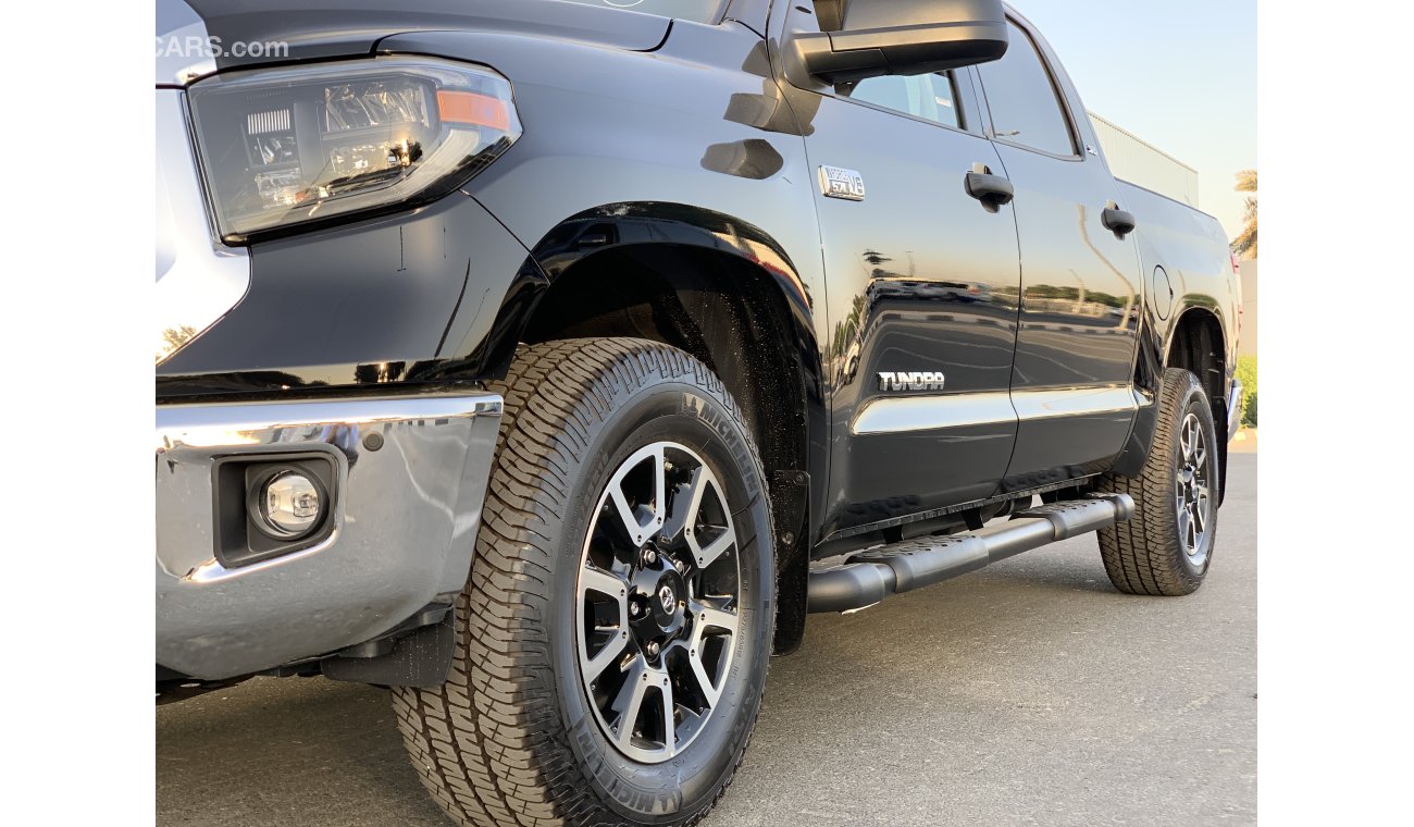 Toyota Tundra TRD OFFROAD  2021 5.7 L