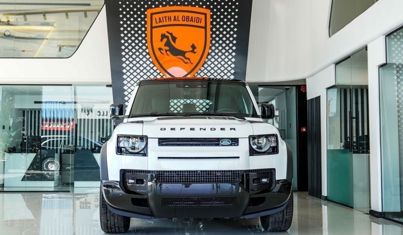 لاند روفر ديفندر | Black Pack Edition - 7seats - 2024 - 3 Years Warranty