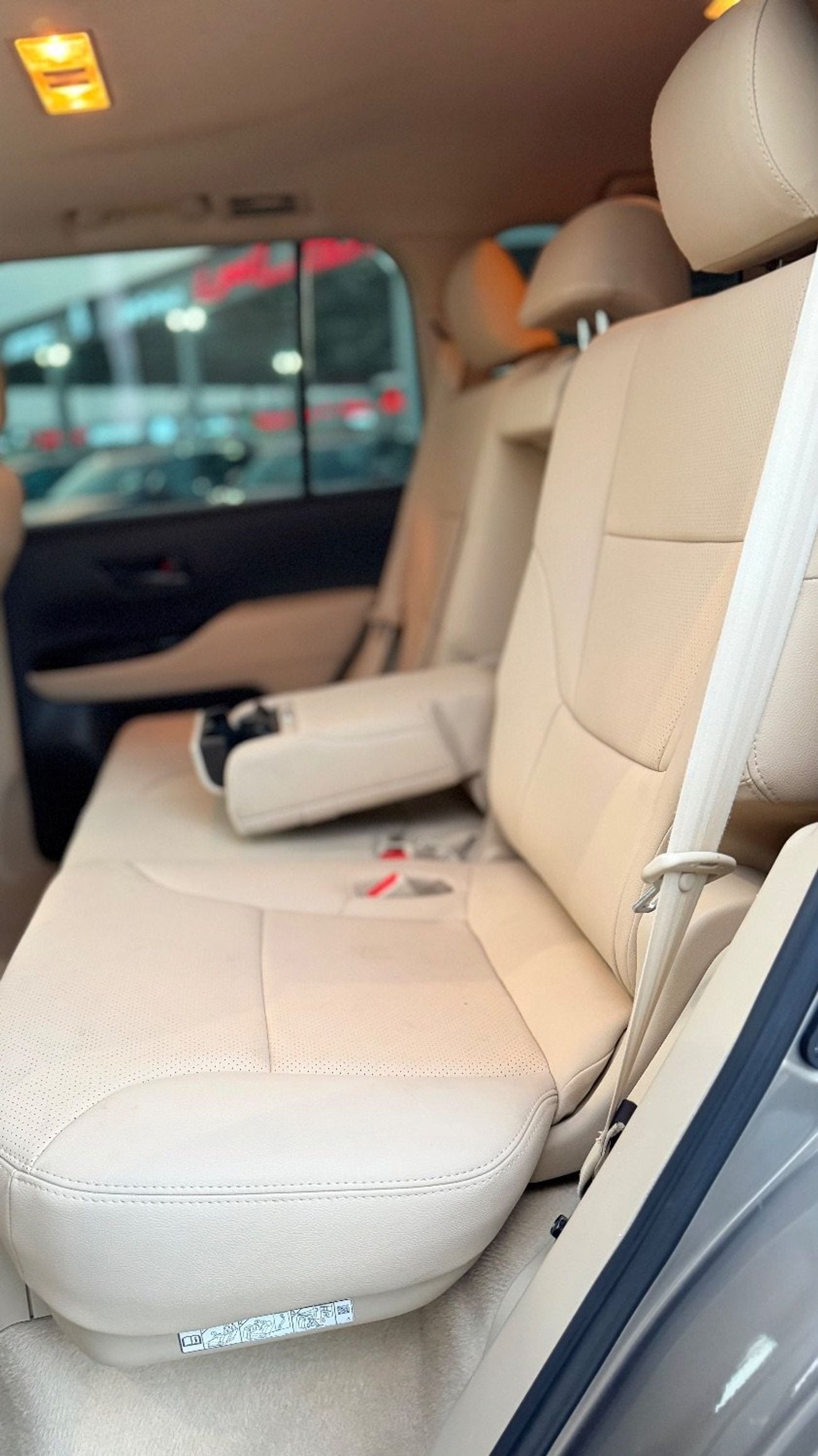 Toyota Highlander 2022 Model GXR 4.0L Engine Full Option Very Clean And Perfect Condition