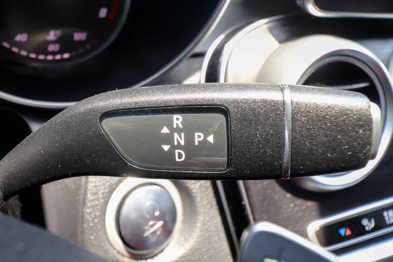 Mercedes-Benz C 300 C205