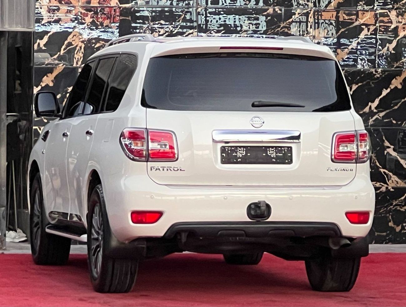 Nissan Patrol SE Platinum 5.6L