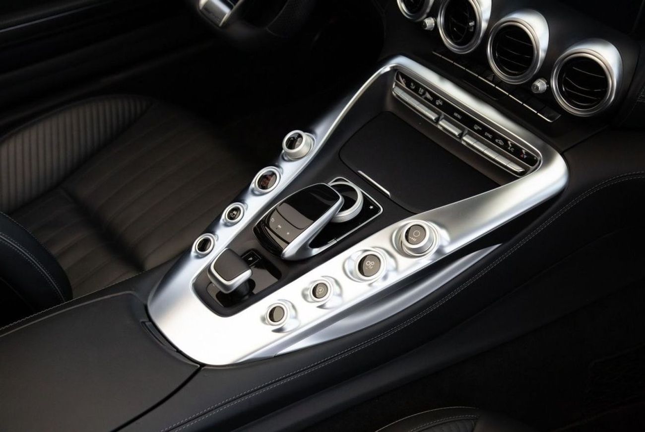 مرسيدس بنز AMG GT Std