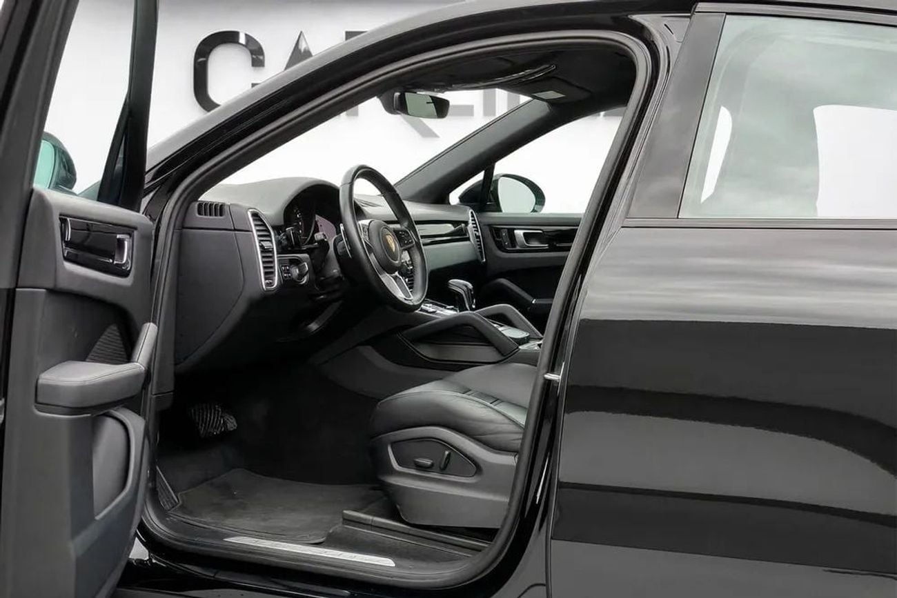 Porsche Cayenne Platinum Edition AED 6,267 P.M l 0% Downpayment l Coupe Platinum l Warranty till 2027