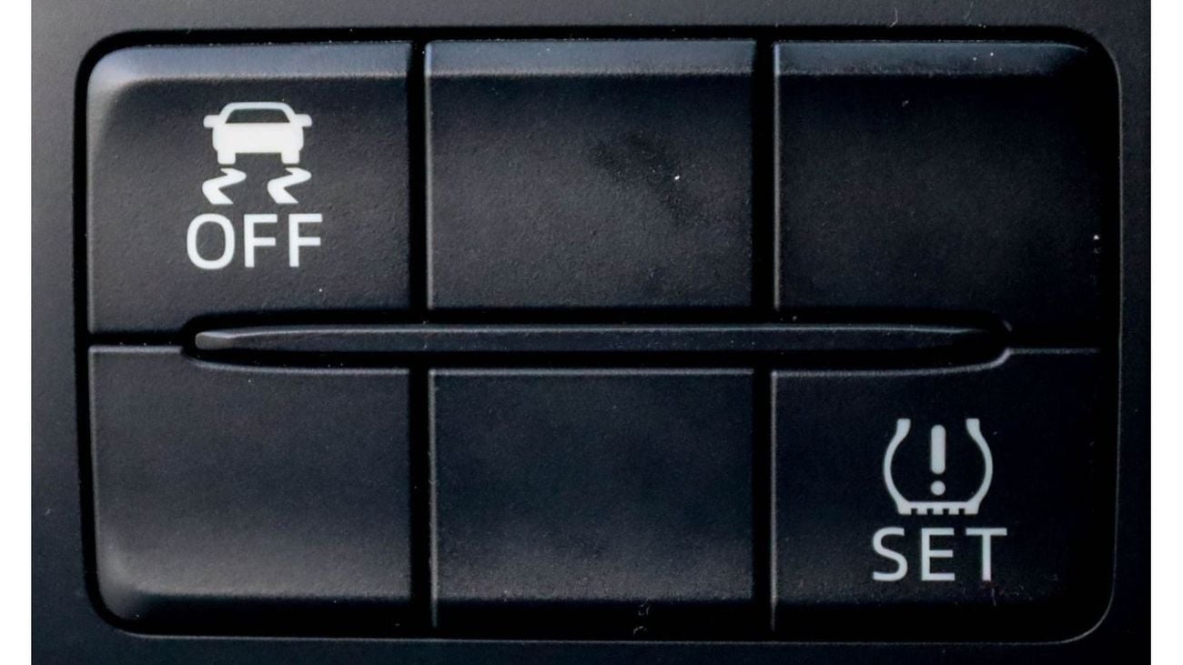 Mazda 3 2019 Mazda 3 S (BN), 4dr Sedan, 1.6L 4cyl Petrol, Automatic, Front Wheel Drive