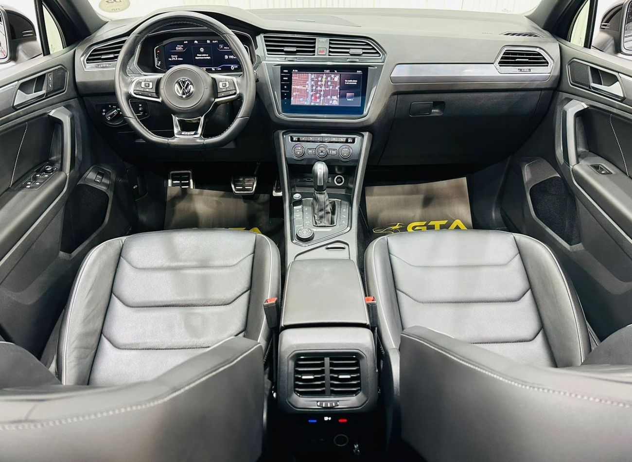 فولكس واجن تيجوان 2020 Volkswagen Tiguan R-Line Black Edition, March 2025 VW Warranty, Full VW Service History, GCC