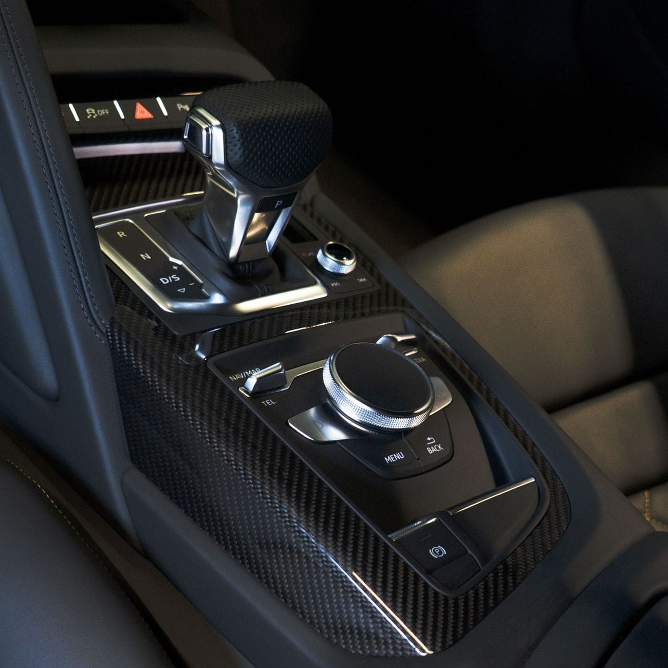 Audi R8 AED 12,457 pm • 0% Downpayment • Audi R8 • Agency Warranty And Service Contract