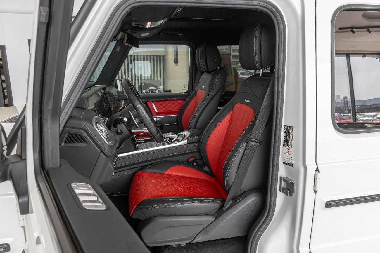 Mercedes-Benz G 63 AMG Std 4.0L Mercedes-Benz G-Class | G 63 AMG | Carbon Fiber Interior | Gargash Auto Warranty | 2021