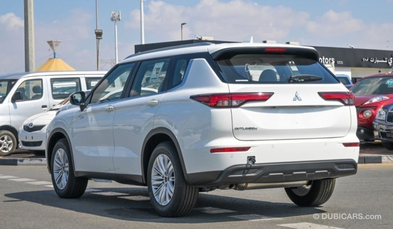 ميتسوبيشي آوتلاندر Brand New Mitsubishi Outlander Medium Line OUTLANDER-ML-24 2.5L Petrol | White / Grey | 2024 | For E