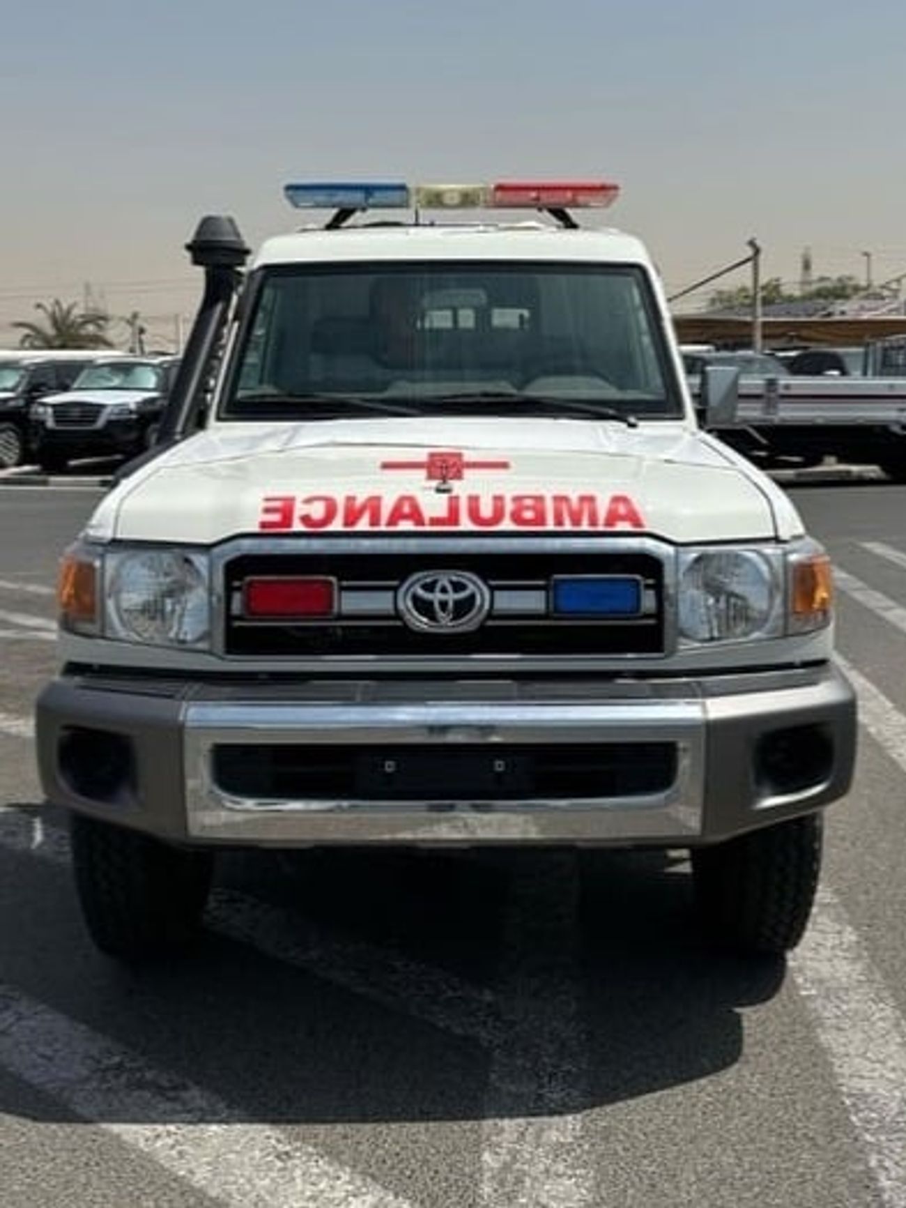 تويوتا لاند كروزر 70 LC78 4.0 MT 2023 Equipped ambulance
