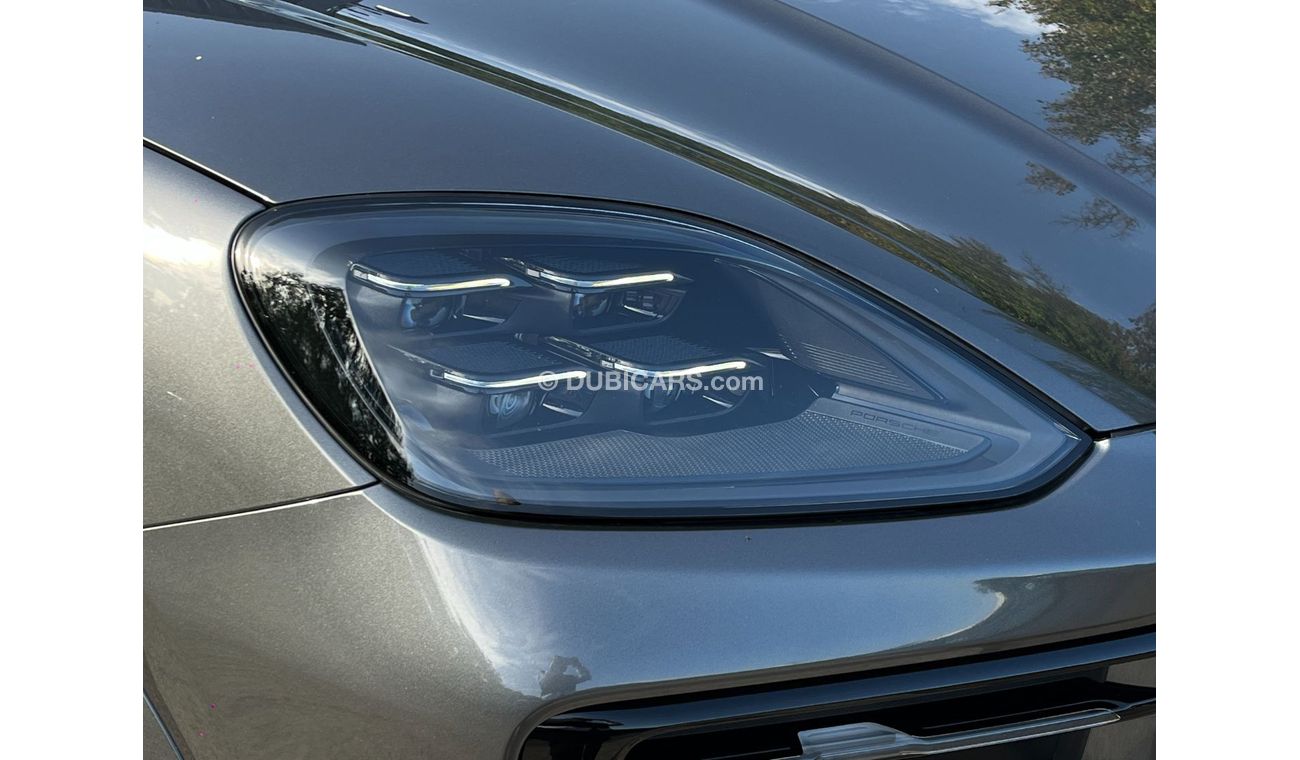 Porsche Cayenne Porsche Cayenne NEW SHAPE e-hybrid