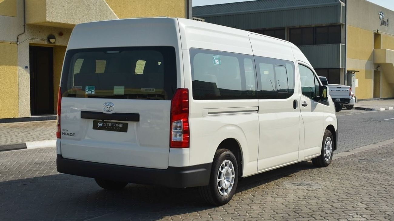 Toyota Hiace TOYOTA HIACE 3.5L PETROL V6 13 SEATER DX M/T WITH REAR HEATER