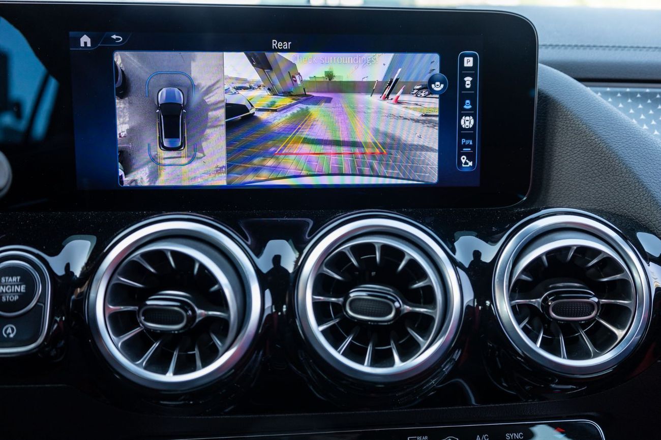 مرسيدس بنز GLA 200 Premium 1.4L
