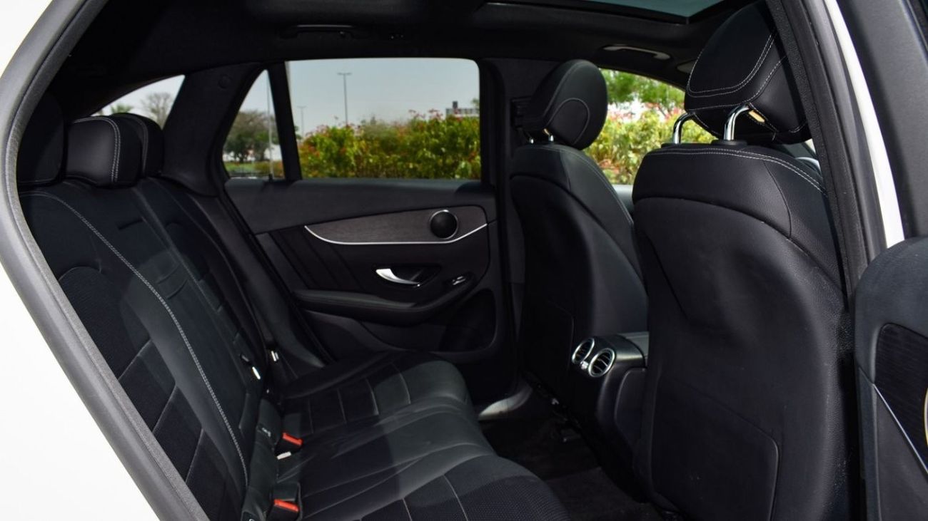 Mercedes-Benz GLC 300 4MATIC Mercedes GLC300 AMG / 2022 / USA