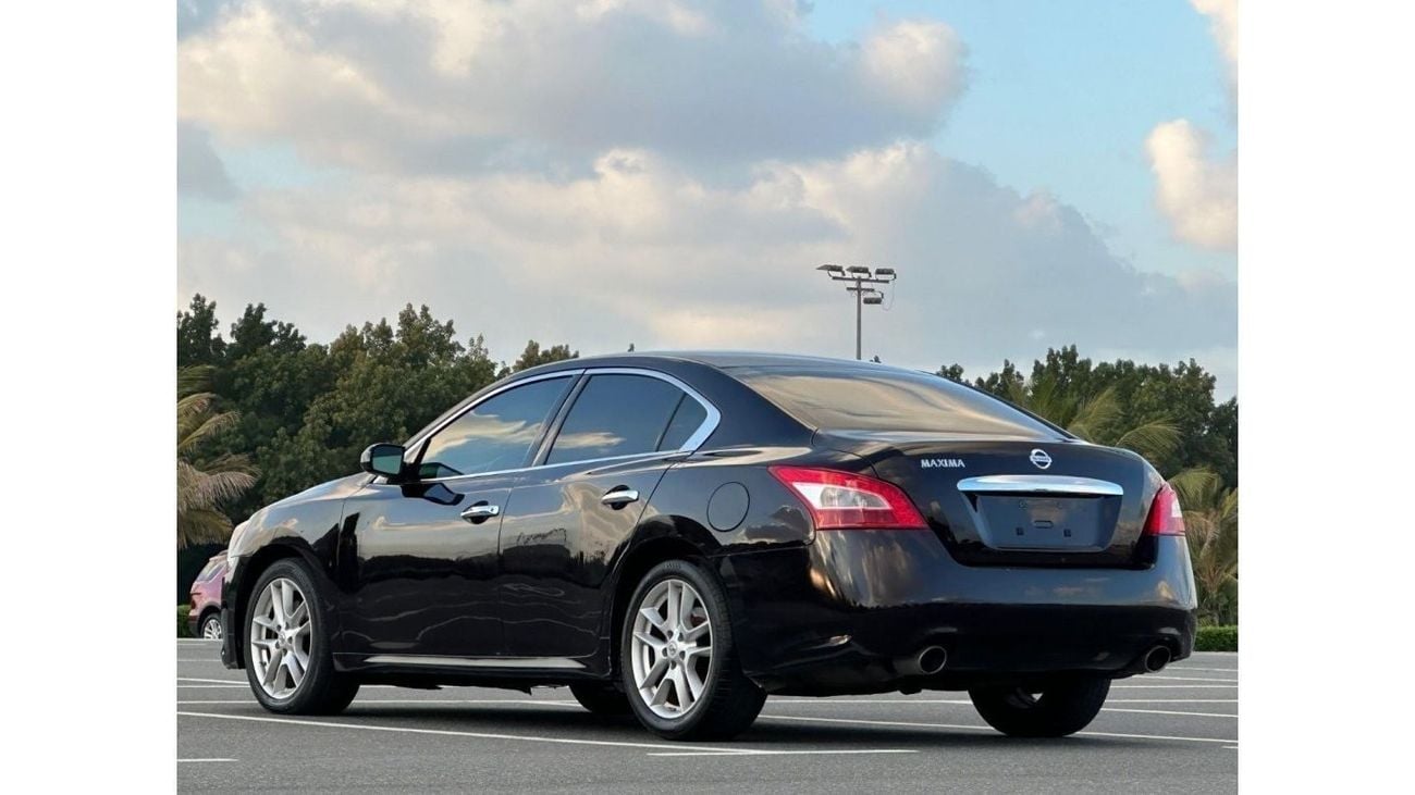 نيسان ماكسيما SE