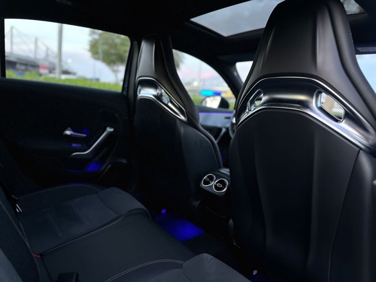 مرسيدس بنز A 35 AMG