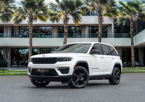 Jeep Grand Cherokee Grand Cherokee Altitude | 2,448 P.M | 0% Downpayment | Under Warranty | Low KM! | Ramadan Offer!