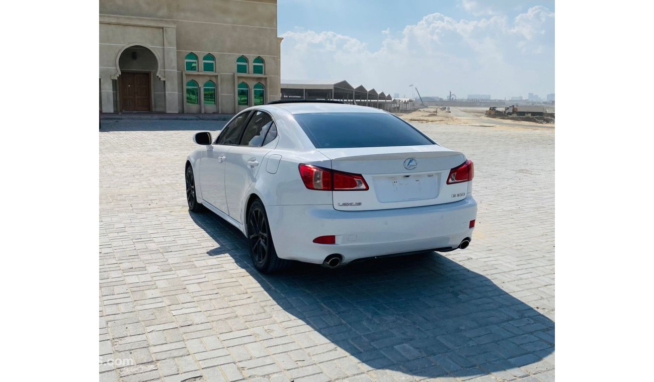 Lexus IS300 Good condition car GCC