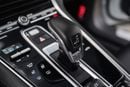 Porsche Panamera Turbo 4.0L AWD