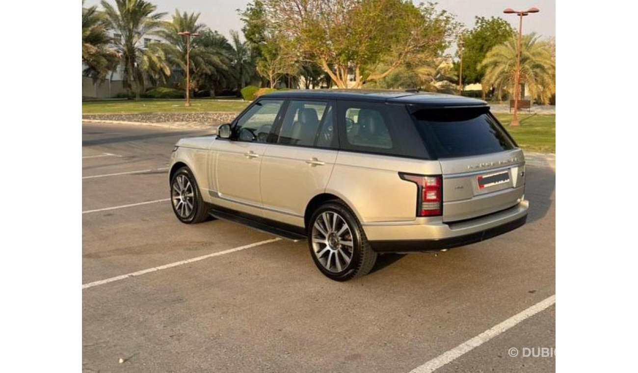 Land Rover Range Rover HSE Abudhabi