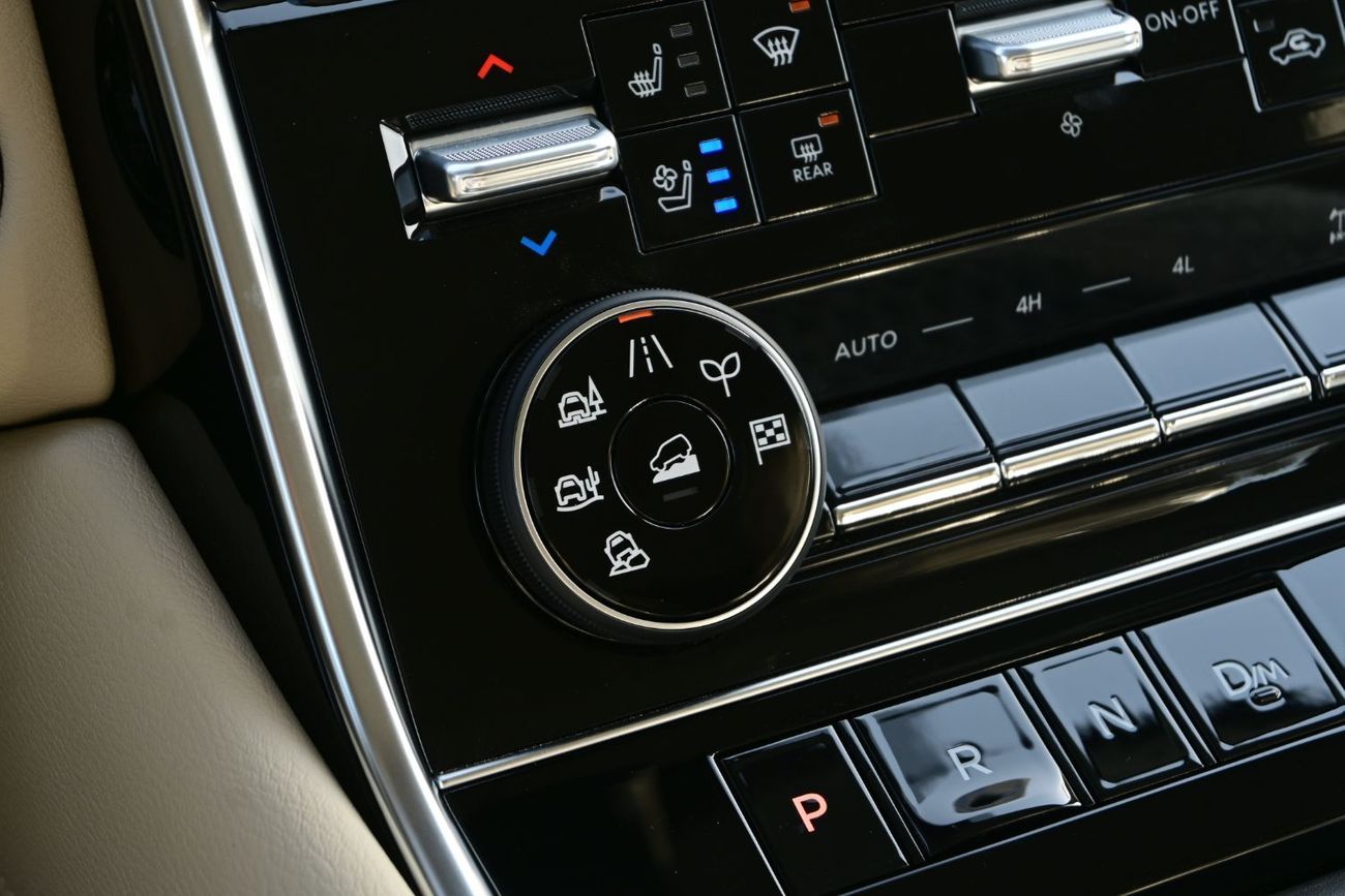 Nissan Patrol LE Platinum City 3.5L Nissan Patrol Platinum 3.5L Twin Turbo, Model 2025