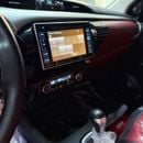تويوتا هيلوكس أدفنتشر محرك SR5 V4 سعة 2.7 لتر بتصميم مُحسّن مستوحى من طراز Adventure 2025، مع خيارات كاملة من حيث الشكل ال