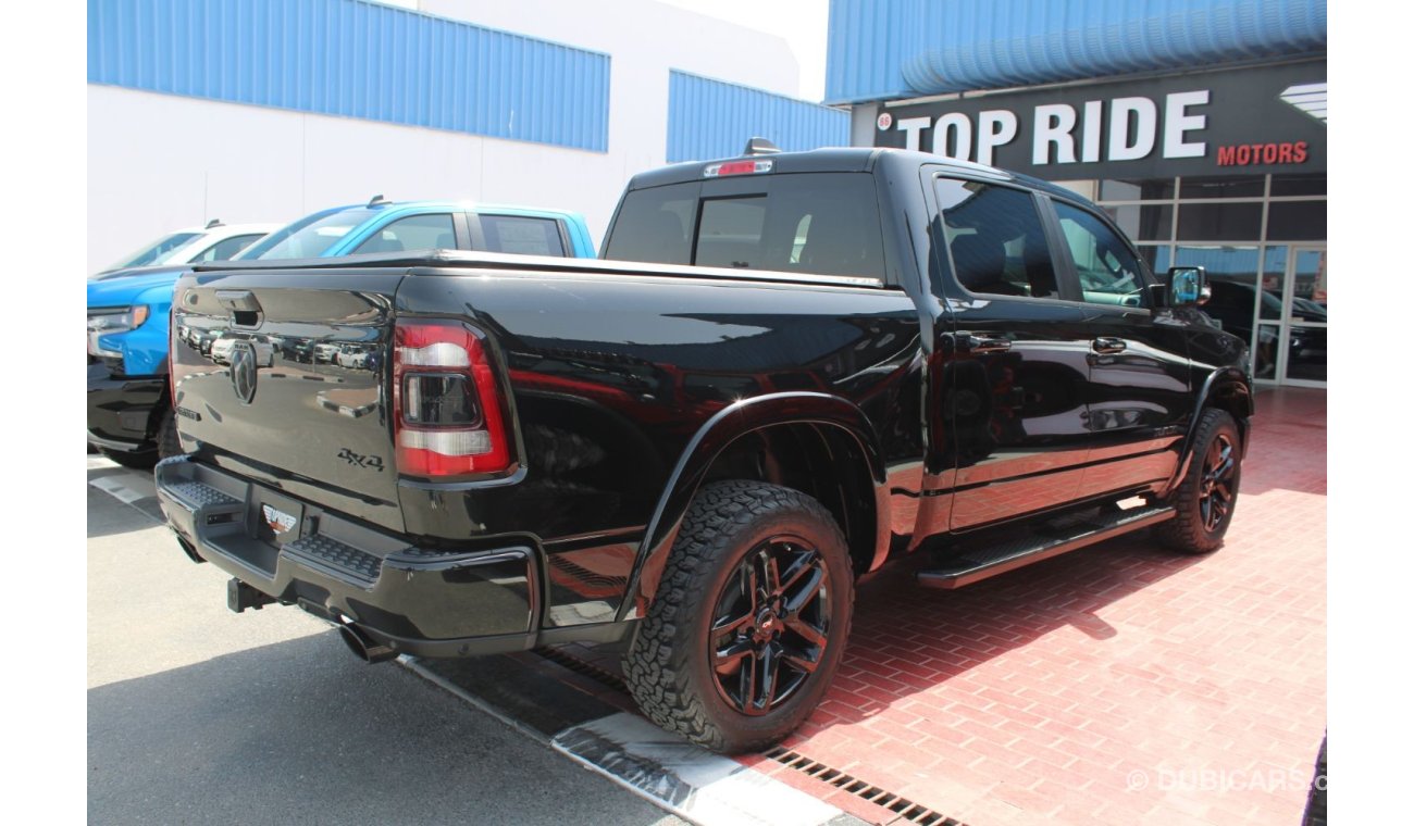 RAM 1500 Laramie Crew Cab