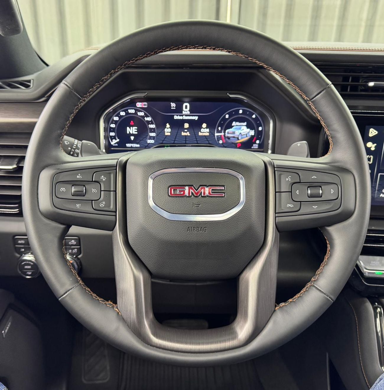 جي أم سي سييرا AT4,6.2L V8 Petrol Engine