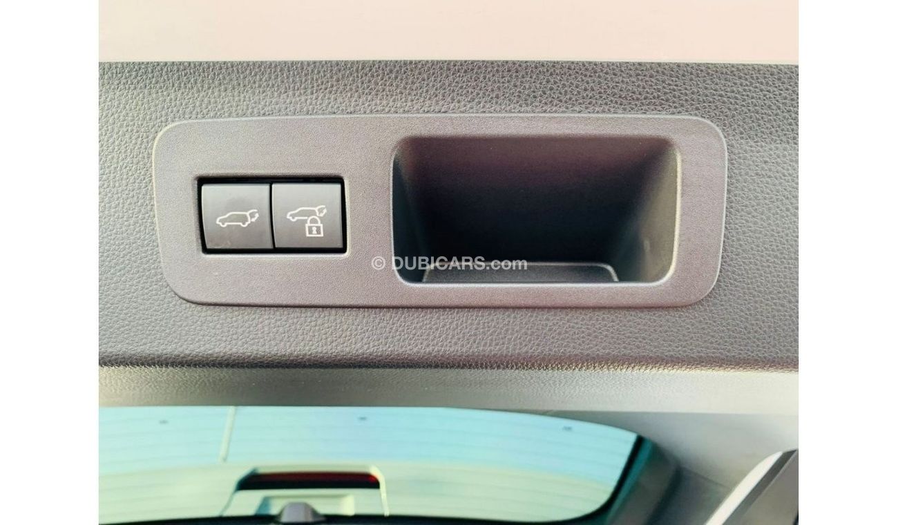 Lexus LX 600 LEXUS LX600 2023 SIGNATURE 0KM  (25 SPEAKER) GCC/ AL FUTTAIM  LEXUS LX600 2023 SIGNATURE 0KM AL FUTT