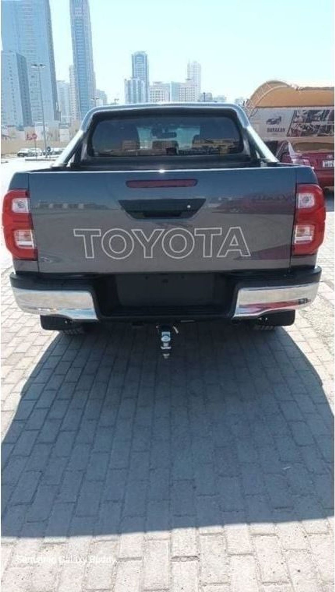 Toyota Hilux diesel 2.8 liter automatic gear with back camera push button start