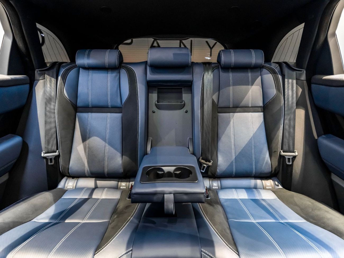 Land Rover Range Rover Velar 2022 Range Rover Velar P250 SE R-Dynamic, 2027 Land Rover Warranty, Full Service History, GCC