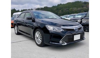 Toyota Camry DAA-AVV50