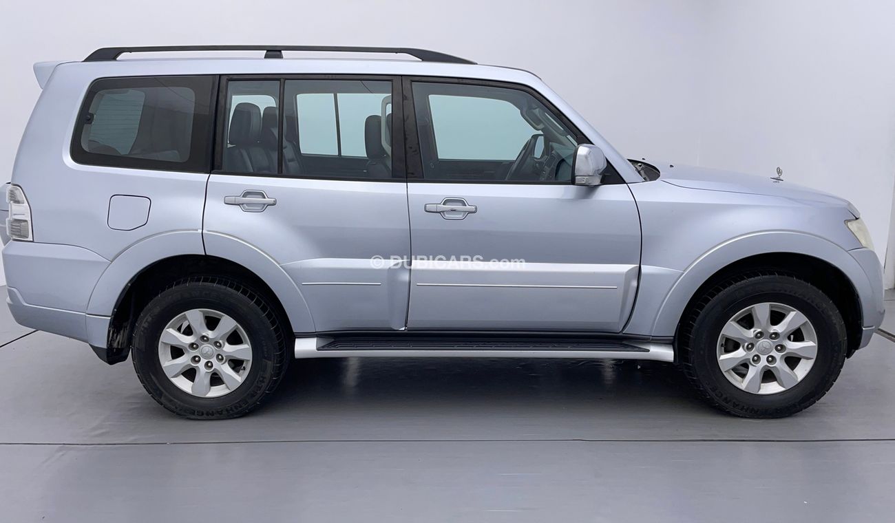 Mitsubishi Pajero GLS MIDLINE 3.5 | Zero Down Payment | Free Home Test Drive