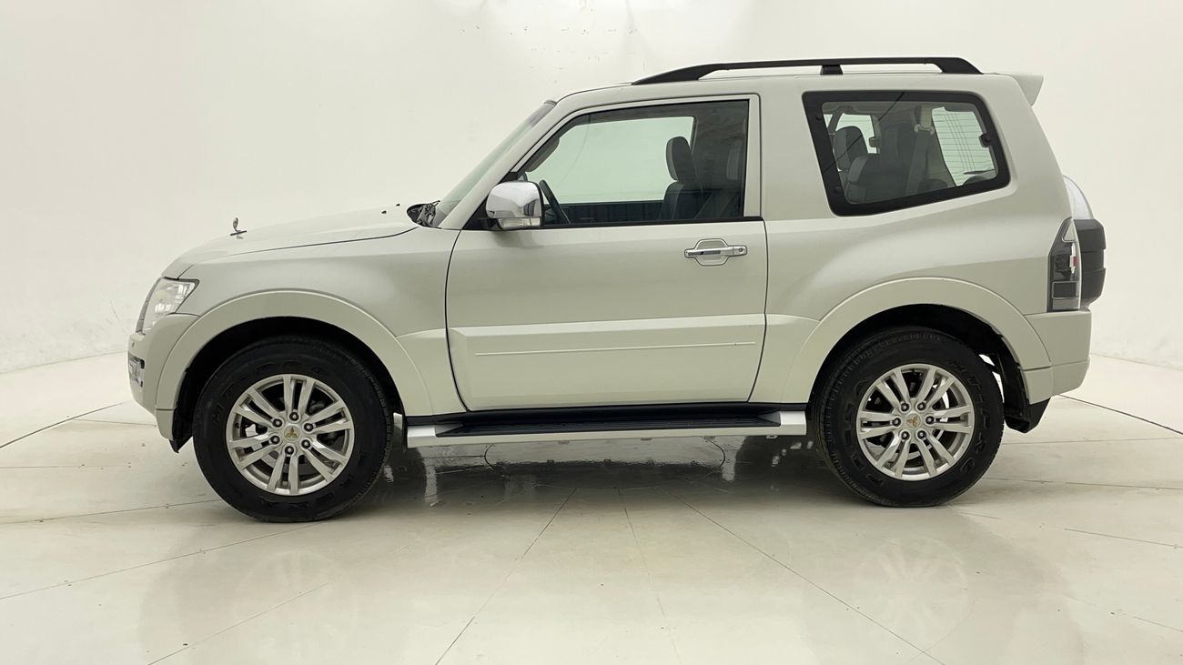 Mitsubishi Pajero HIGHLINE SWB 3.8 | Zero Down Payment | Home Test Drive